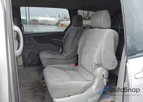 2005 Toyota Sienna Le из США, поврежденный, VIN 5TDZA23C95S307757